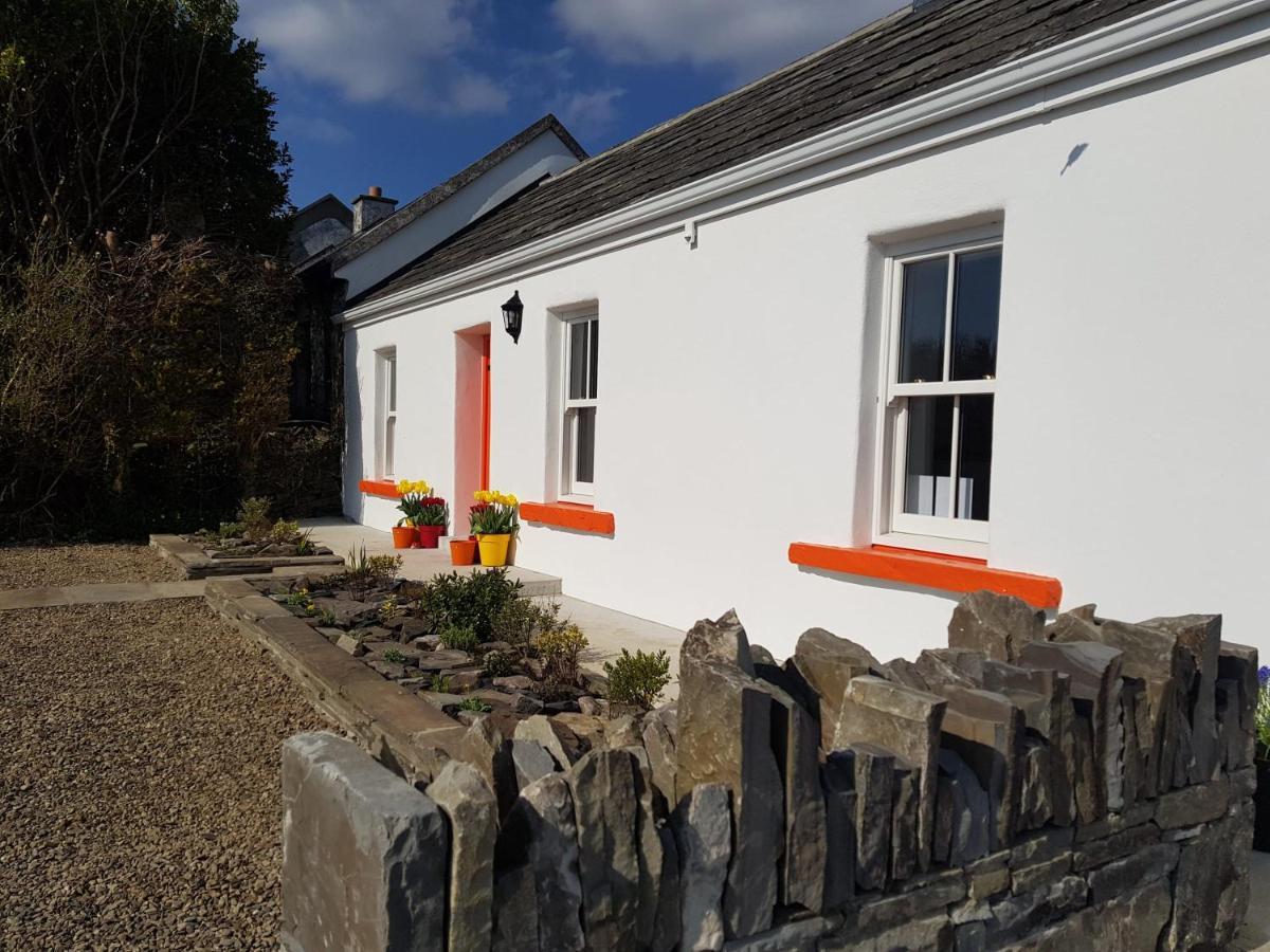 The Coral Cottage Doolin Exterior photo
